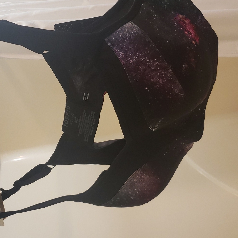 Women bra torrid mid impact nwt